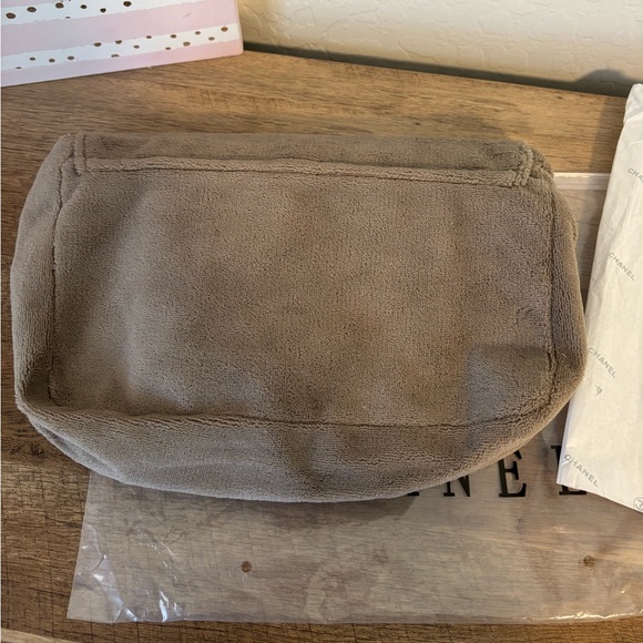 Sold———-   ** NEW **  CHANEL Precision - Picture 3 of 10